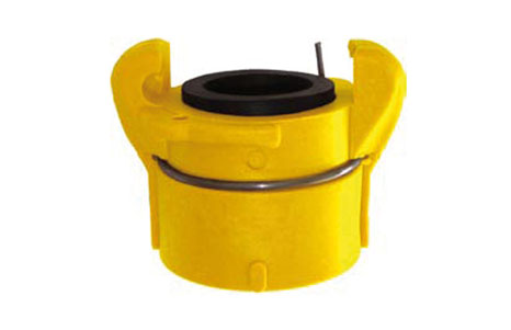 Hose coupling female thread with automatic safety mechanism